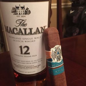 Meet your Posher, Wayne